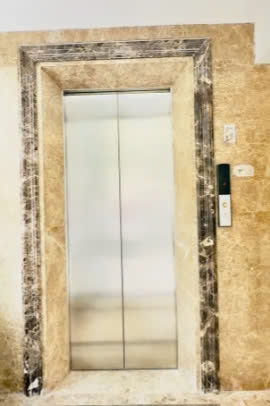 Tôi cho thuê nhà hai mặt tiền,mới,vỉa hè, 102m2- 5T, Thành Công_29 Tr - Ảnh 1